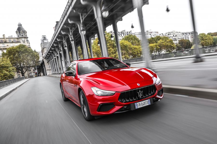  Maserati Ghibli S Q4 GranSport Nerissimo Pack 2018 года  (фото 17 из 18)